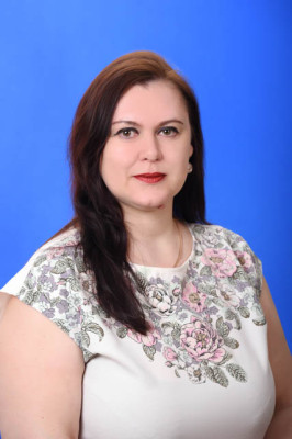 Музыкальный руководитель Белова Эвелина Евгеньевна Музыкальный руководитель Белова Эвелина Евгеньевна